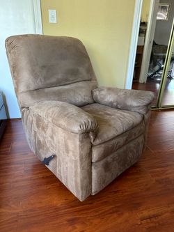 Recliner Chair