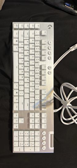 Logitech G815 Tactile Keyboard