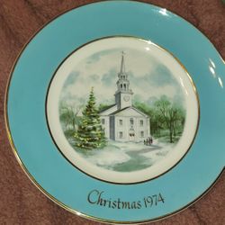 Avon's Collectible Christmas Plate