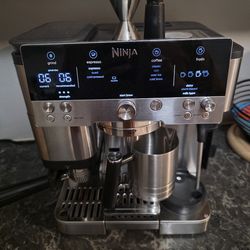 Barely used Ninja Luxe Premier Espresso machine