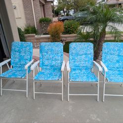 4 folding chairs