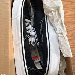 Brand New Black vans