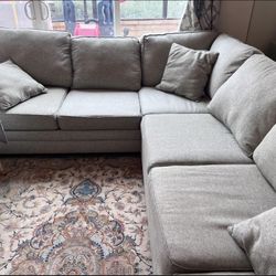Josephine 2-piece sectional couch