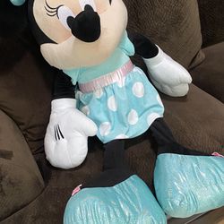 Minnie Mouse DISNEY Stuffed Toy
