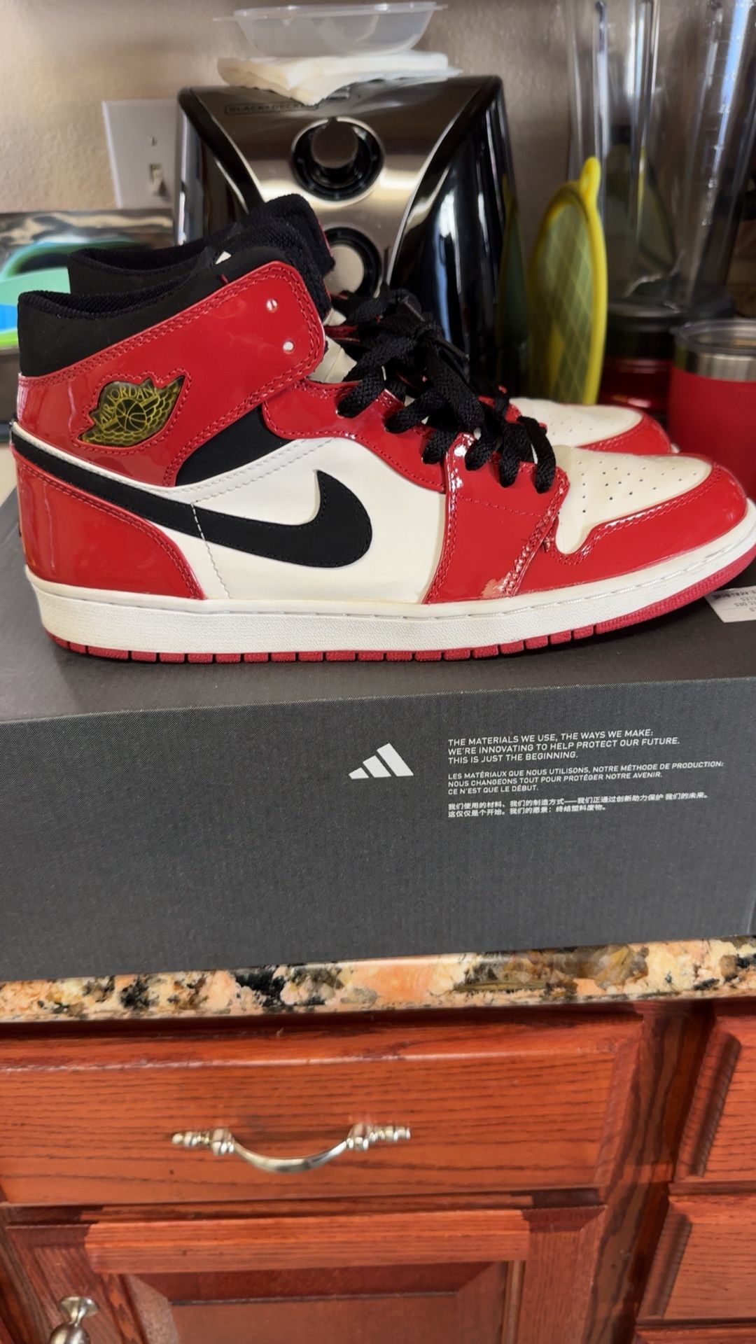 Jordan 1 Retro Patent “ Chicago Bulls” Size 11.5