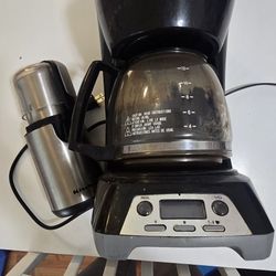 12 Cup Coffeepot And Grinder
