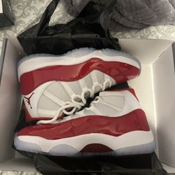 Jordan 11 Cherry Size 9.5 