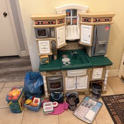Kids Kitchen With All Play Accessories 