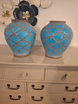 Set of 2 Blue Ceramic Decorative Vases