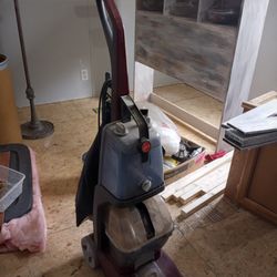 Hoover Shampooer Works Great