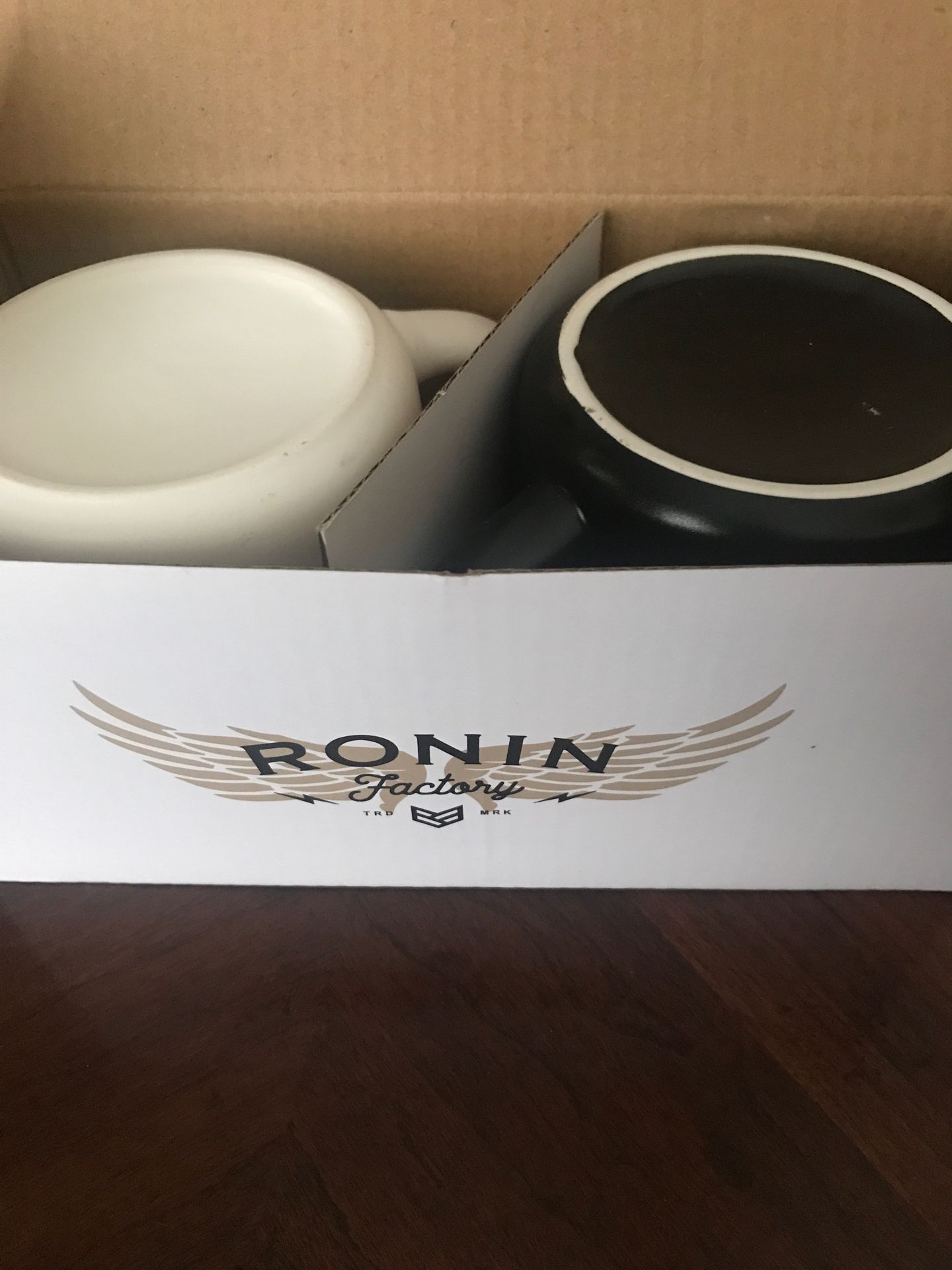 Robin Factory 2 mugs NIB