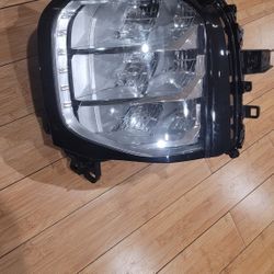 2022-2023 Mitsubishi Outlander Left Drivers Side Headlight 