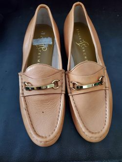 Ivanka Trump leather Loafers taupe tan 7.5