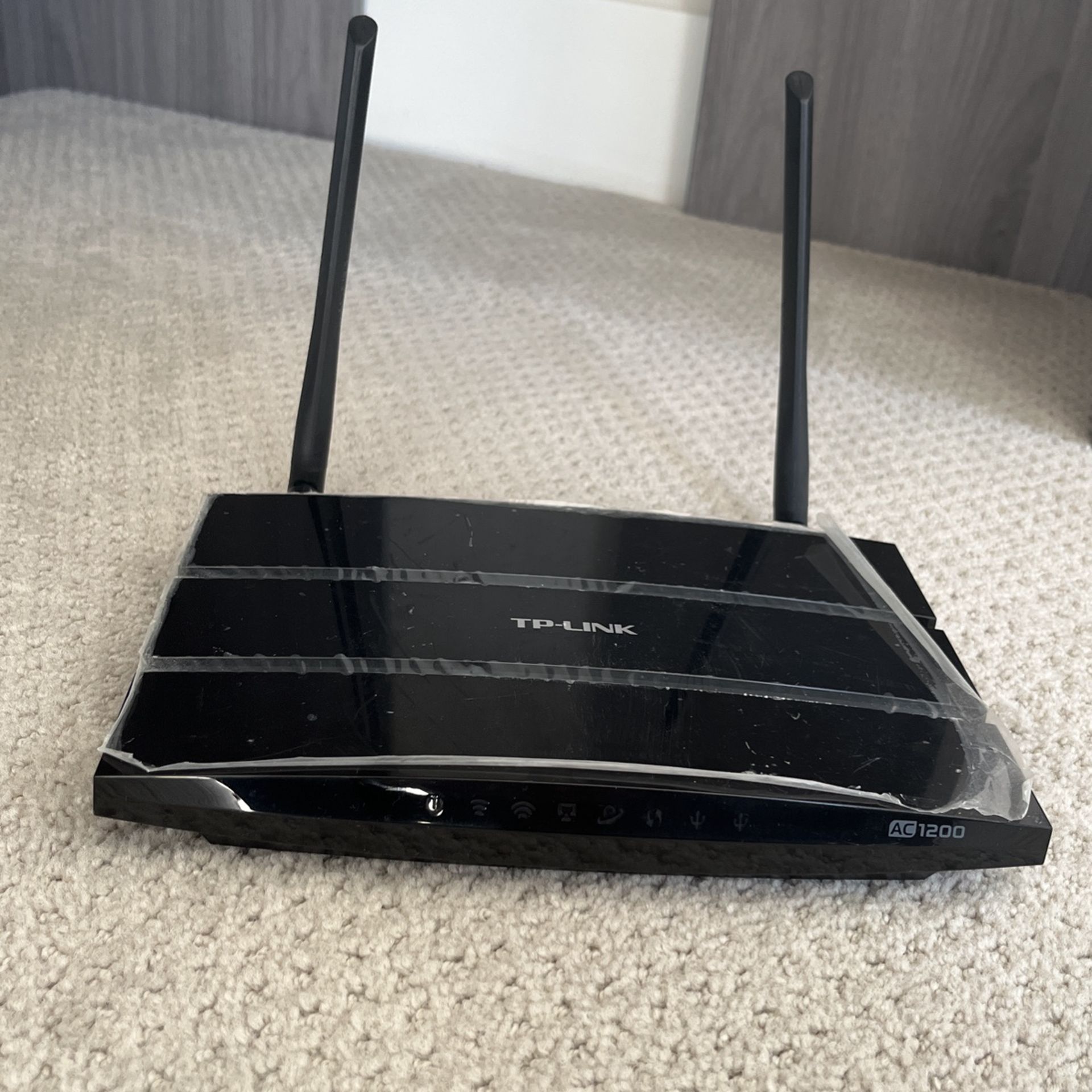 TP-LINK AC1200 Dual Band Router