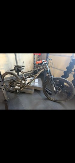 Specialized Status 160 XL