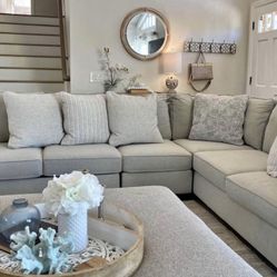 Sectional Sofa 