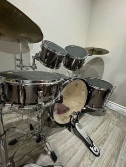 Drumset- Gretsch