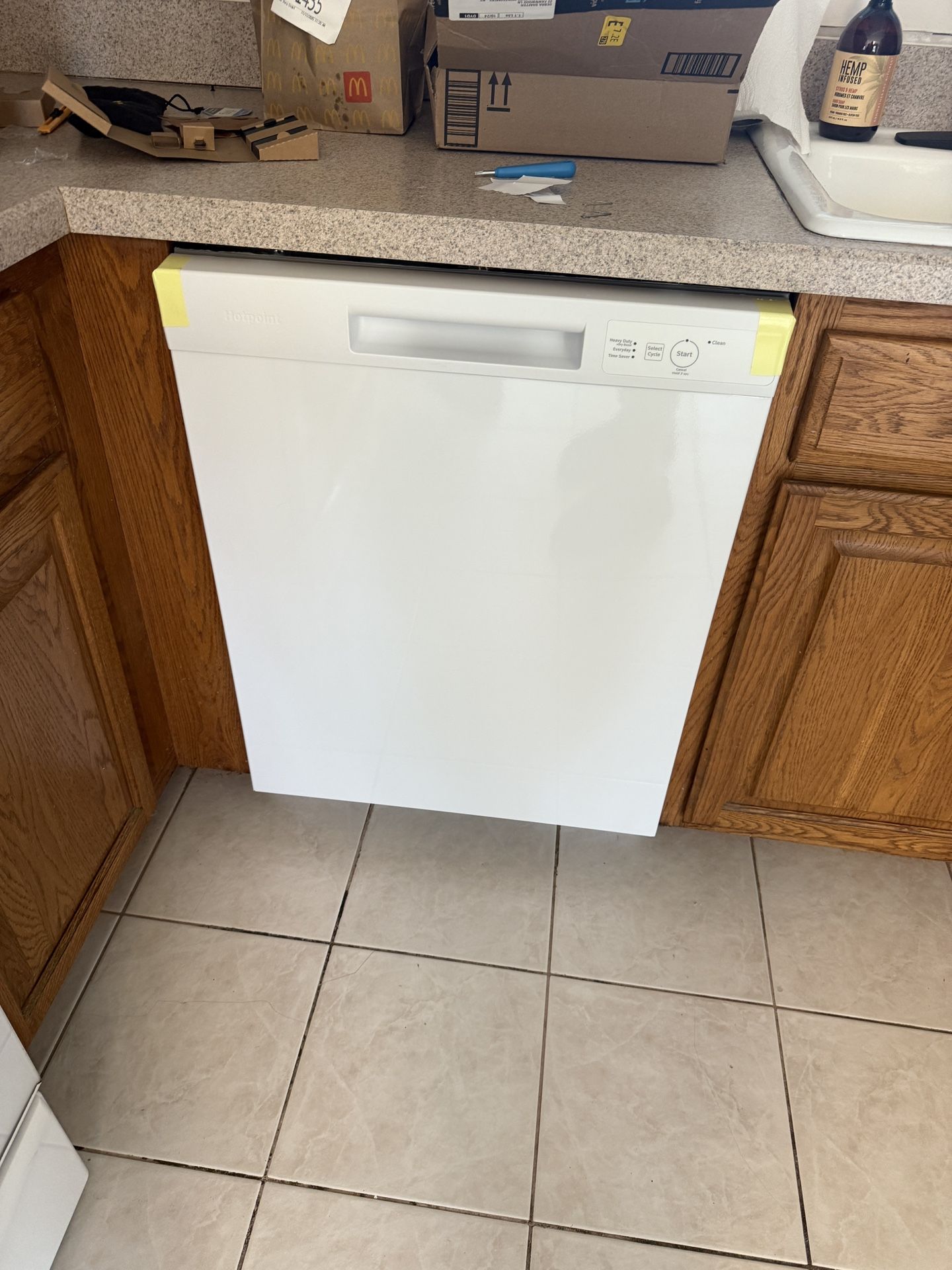 Hot Point Brand New Dishwasher