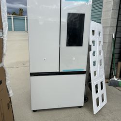 New WHITE Samsung Bespoke Refrigerator Family Hub 3-Doors