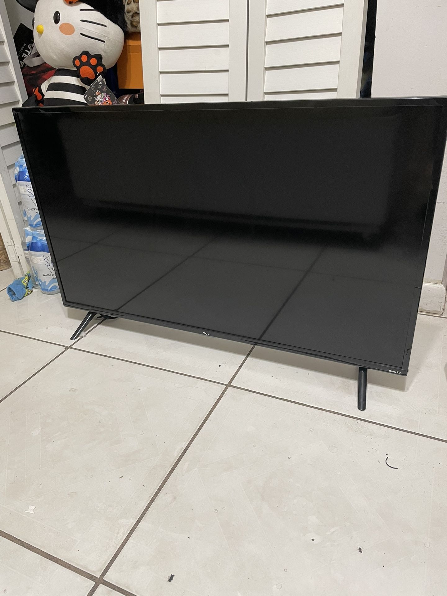 TLC Black Flatscreen TV