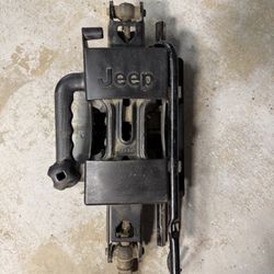2004 Jeep Liberty Tire Jack