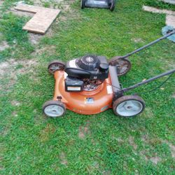 Huskqvrnar Pushmower