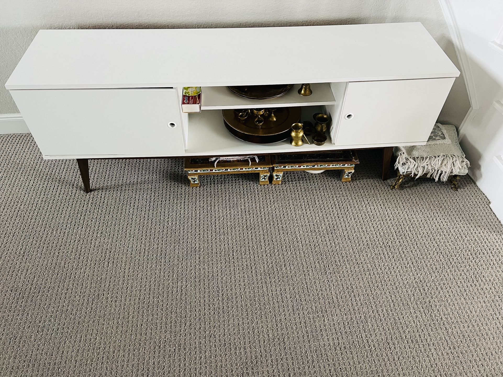 White TV Console table With Wood Legs