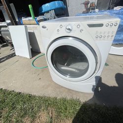 WHIRLPOOL FRONT LOAD ELECTRIC DRYER (FREE DELIVERY AND INSTALLATION)