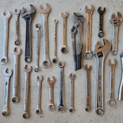 Misc Wrenches 24 Total- 19th Ave and Union Hills