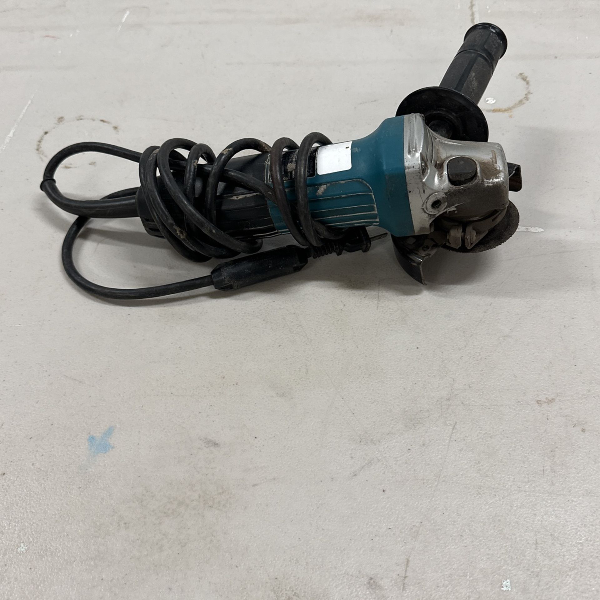 Makita Angle Grinder