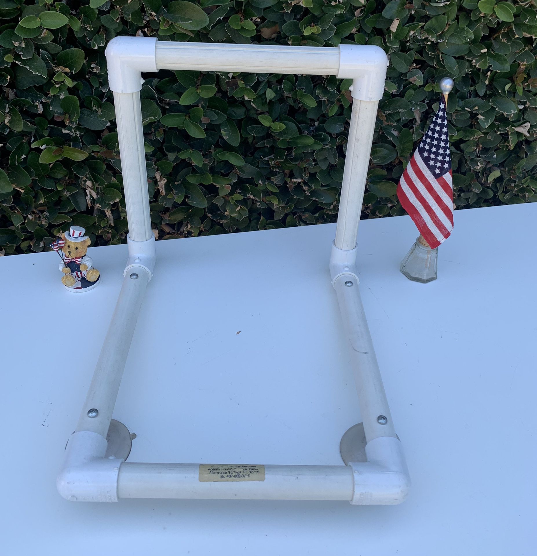 Parrot Shower Perch- Percha De Ducha De Loro