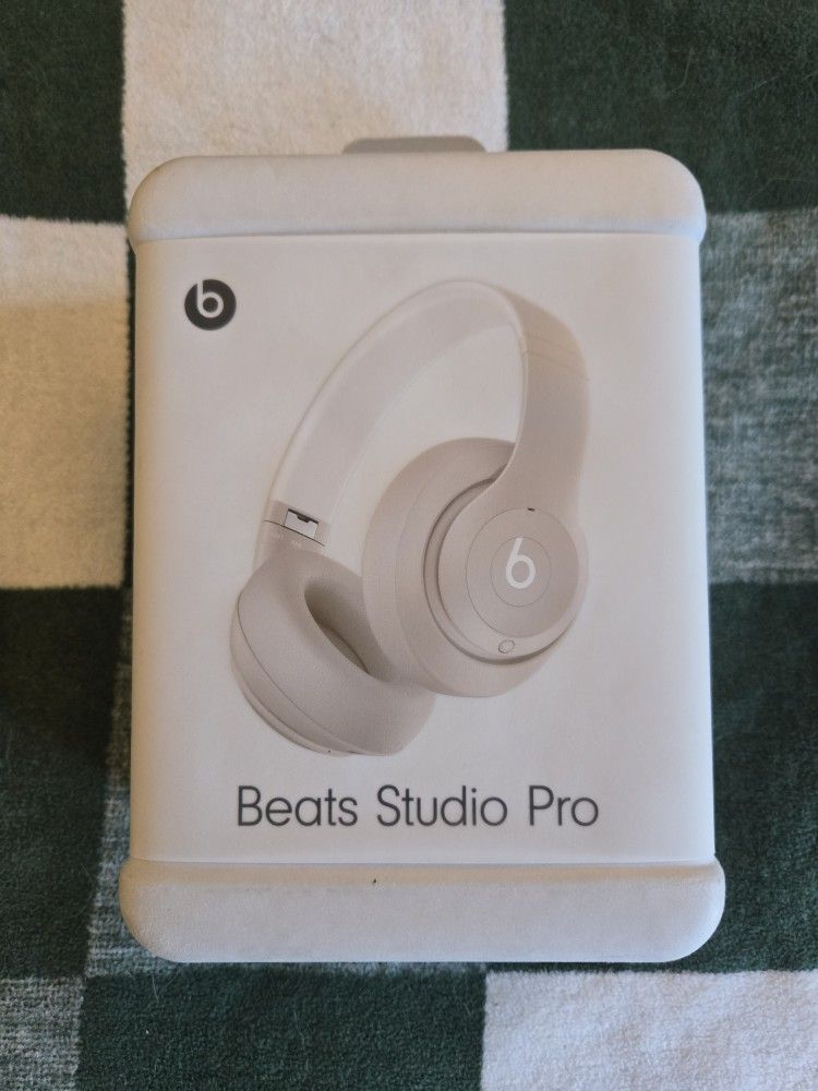 Beats Studio Pro Headphones