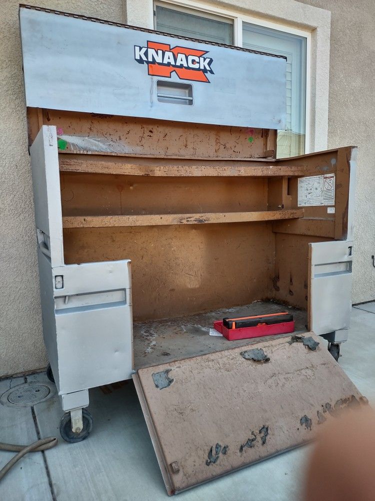 Knaack Tool Box for Sale in Lathrop, CA OfferUp