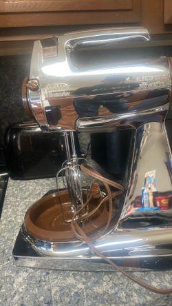 Vintage Sunbeam Mixmaster  ( Cool Looking )