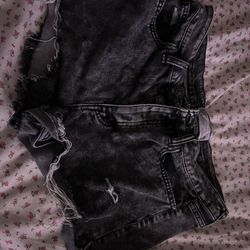 Black Ripped Shorts 
