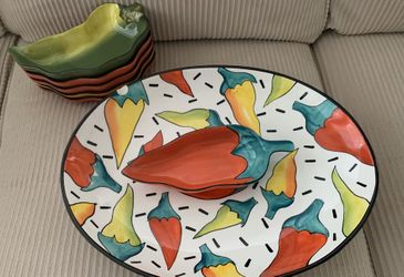 Chili Pepper Serving Dish with Bowl + 5 Serving Bowls
