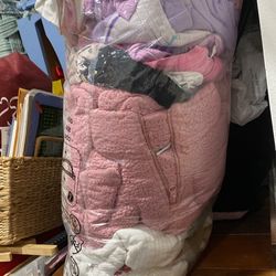 Girl Cloths 5-6 Warm Cozy (bag) 20$