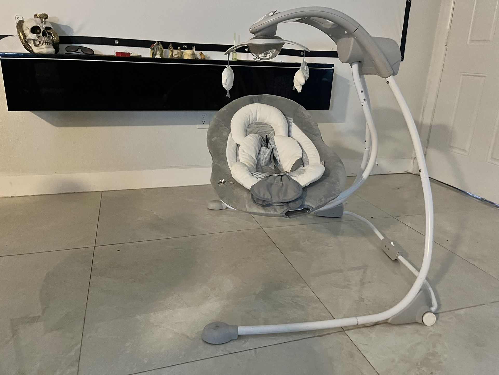 Ingenuity InLighten Baby Swing - Cool Mesh Fabric, Vibrations, Swivel Infant Seat, Braden & Infantino Flip 4-in-1 Carrier - Ergonomic, Convertible, fa