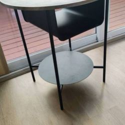 Saltero Sherpi End Table 