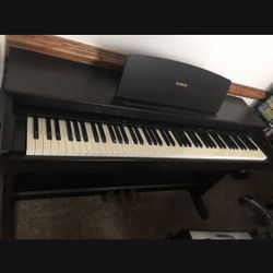 Yamaha YDP-101