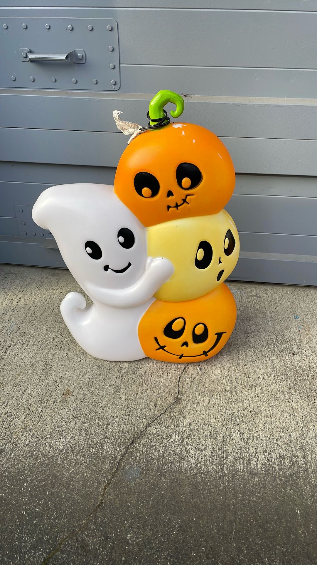Blow Mold, 3 Pumpkins & Ghost With Cord