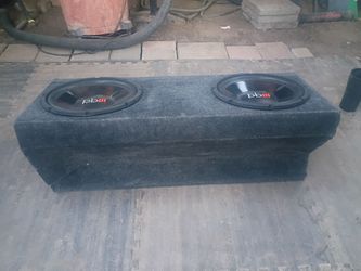 2005 to 2015 Ford mustang beat 12 inch dual sub
