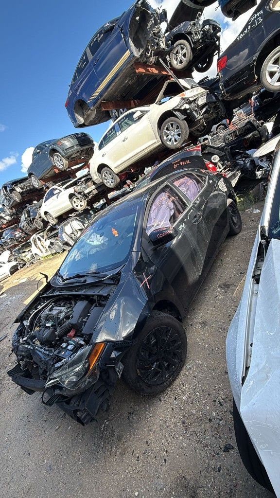 Toyota Corolla 2019
(Only Parts