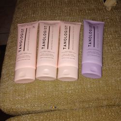 Tanologist  Brightening Gradual Tan Lotion And Hydrating Gradual Tan Lotion 