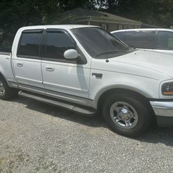  FOR SALE: Custom 2001 Ford F -150 Triton V8 – $6,000 OBO (Charlotte, NC)