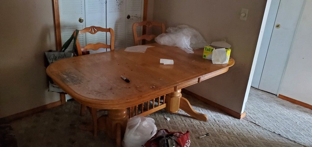 Kitchen Table and Chairs