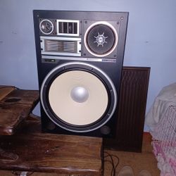 Kenwood. Kl999z 5 Way Speaker