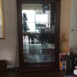 Lighted Curio Cabinet 