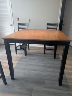 Gesthaven Natural Brown Counter-Height Dining Set
