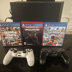 PS4 + 2 Controllers, Games 